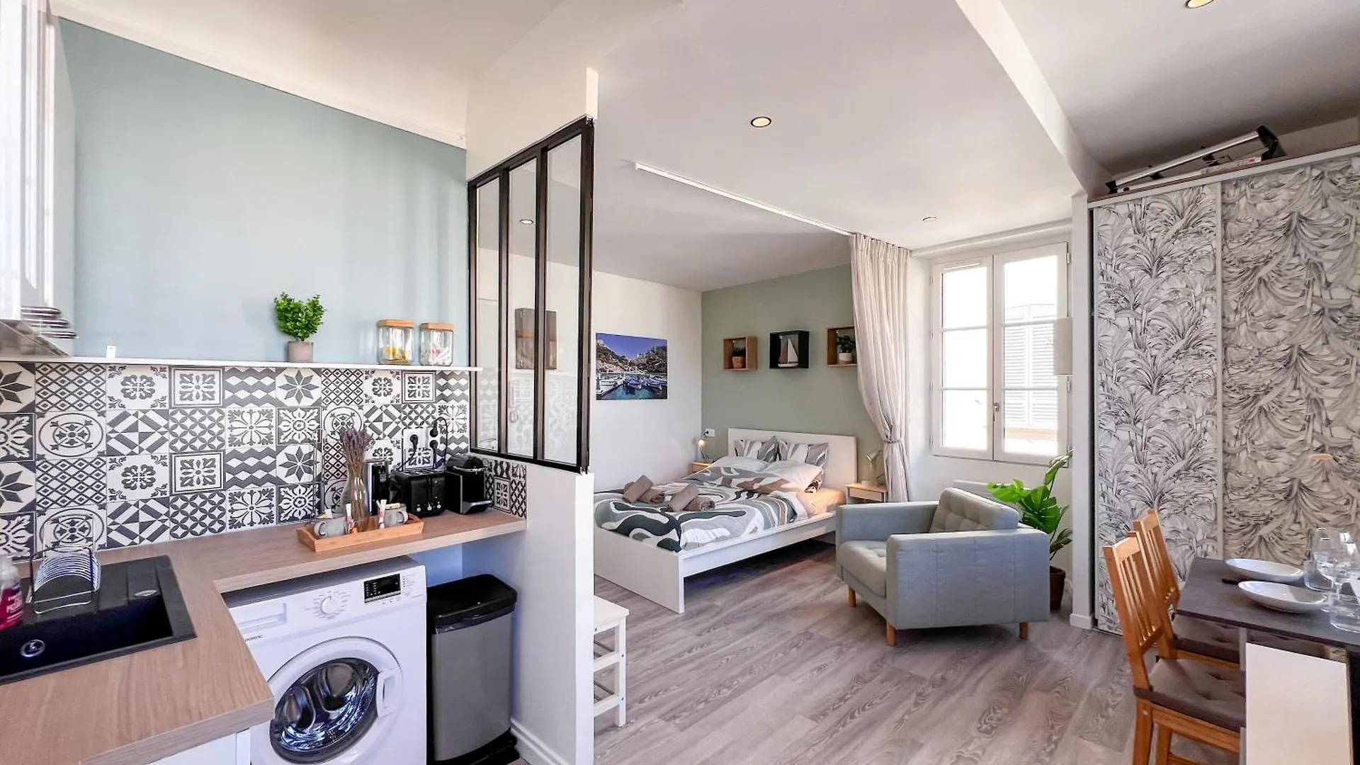 Lejlighed Studio Vue Sur Les Halles De Toulon 2 Couchages
